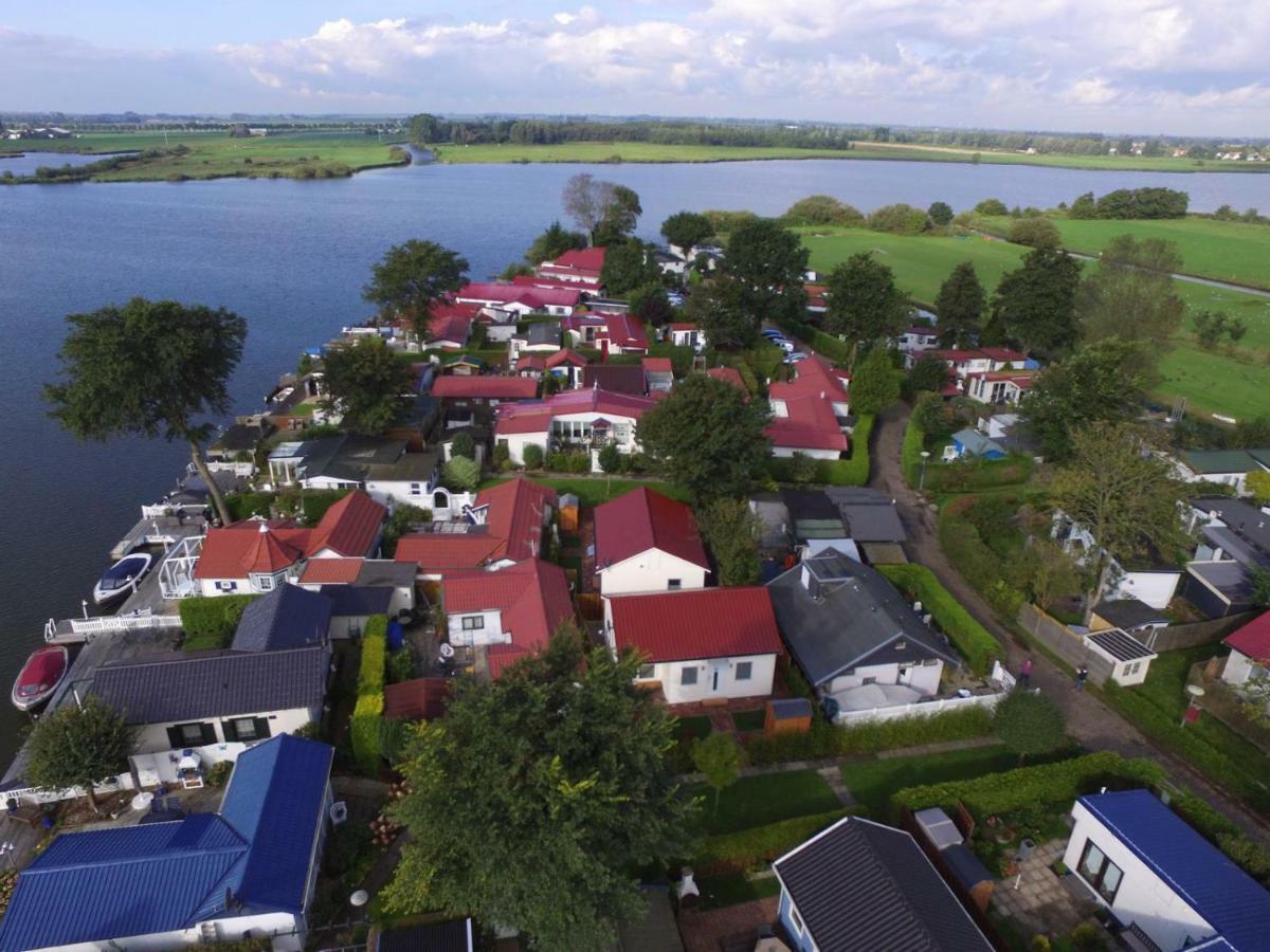Ferienpark Vislust Haus De Graaf Niederlande Ijsselmeer Wervershoof Екстериор снимка